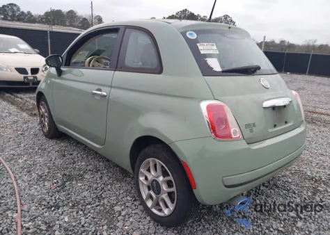 2013 Fiat 500 Pop z USA, uszkodzony, nr VIN 3C3CFFAR8DT529334